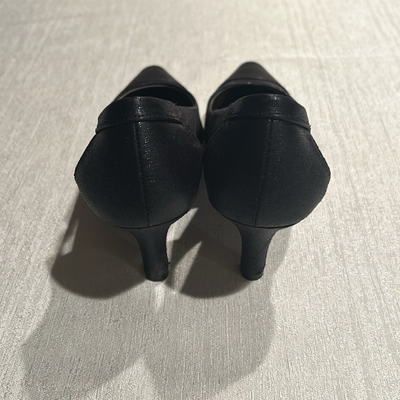 Lifestride Pointed Toe Open Back Shimmery Heels - Picture 3 of 6